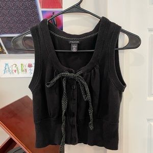 Cardigan sweater vest type shirt